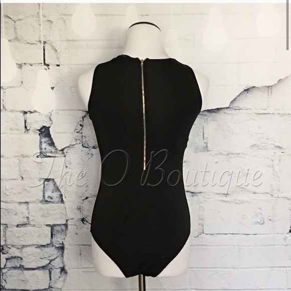 Black Lace-up Bodysuit - Picture 3 of 3